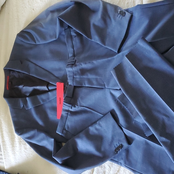 NWT Hugo Boss - Picture 5 of 12